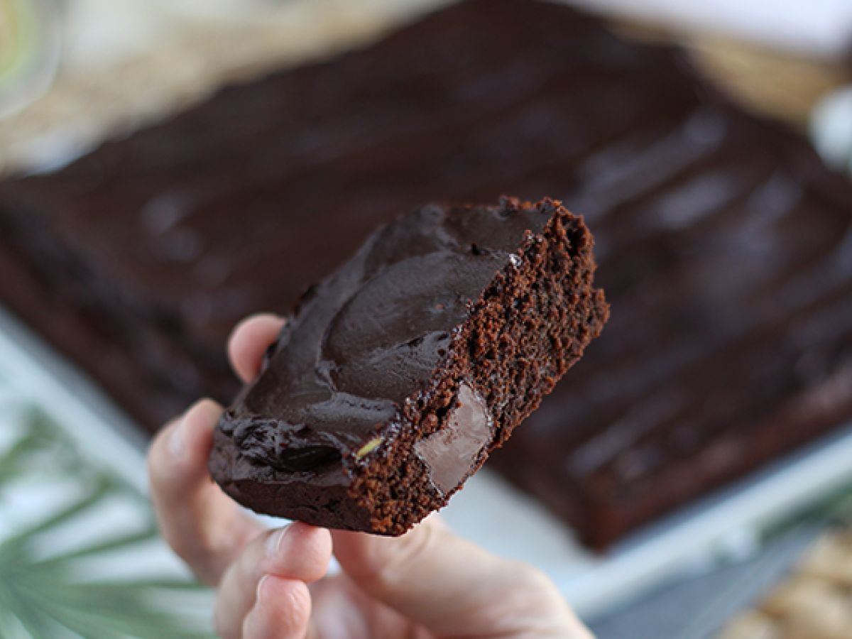 Avokado- och chokladbrownie utan smör - laktosfri - foto 2