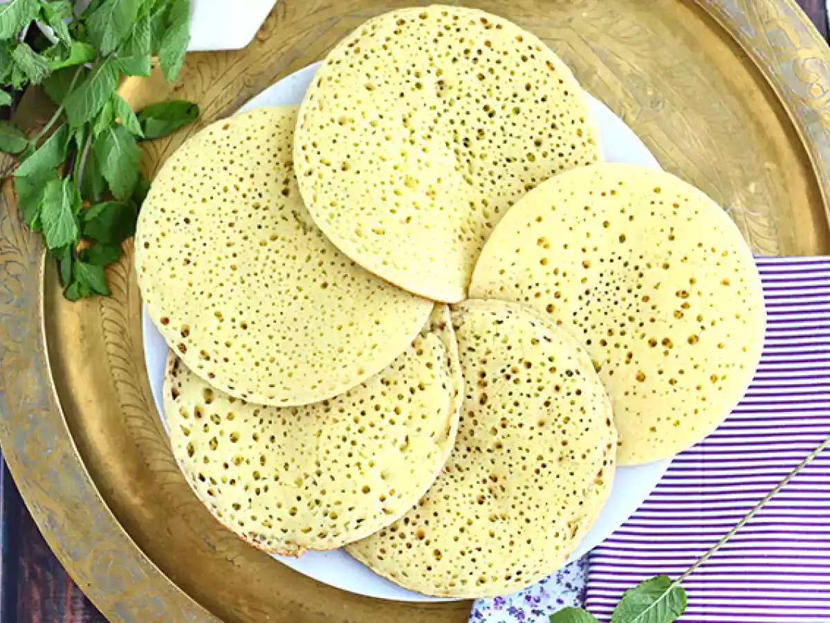 Baghrirs, marockanska pannkakor med tusen hål - foto 3