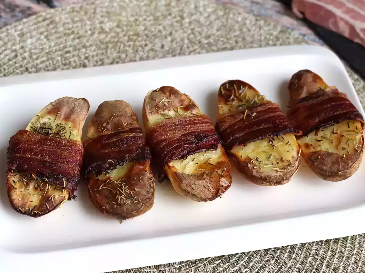 Bakad potatis inlindad i rökt bacon - foto 3