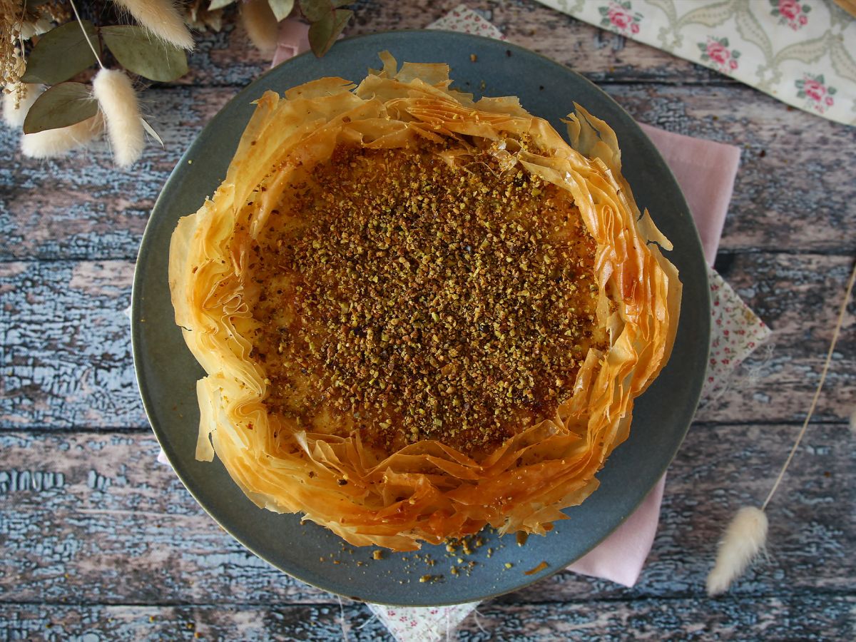 Baklava-liknande cheesecake med pistage, krispig och smältande - foto 6