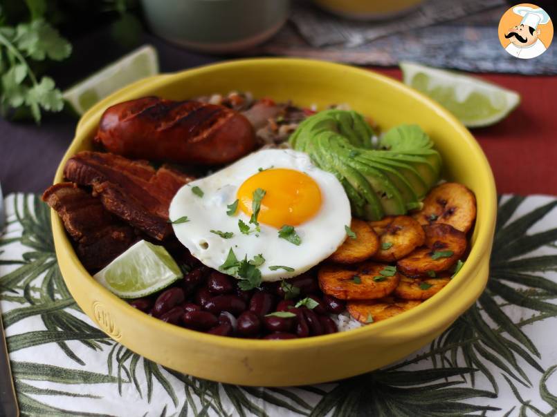 Bandeja Paisa, en colombiansk maträtt full av smak och tradition