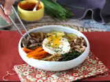 Bibimbap, den traditionella koreanska maträtten, foto 1