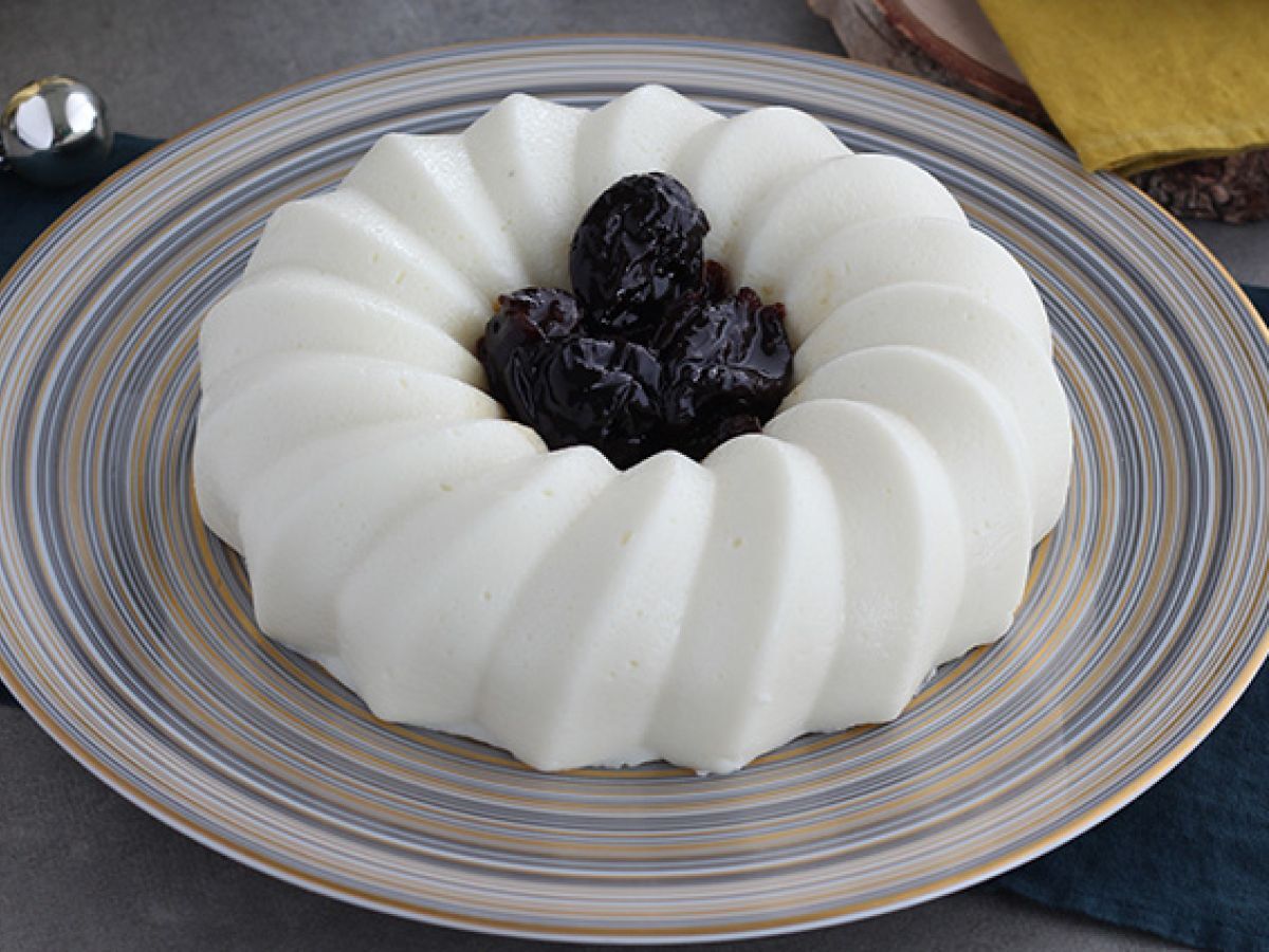 Blanc manger kokos och plommoncoulis - foto 2