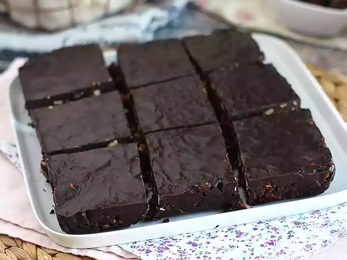 Brawnie - Raw brownie med dadlar - foto 6
