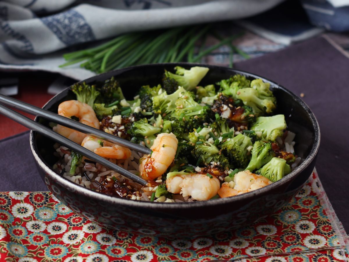 Broccoli och räkor i en kryddig koreansk sås - en enkel, balanserad och kryddig måltid - foto 3