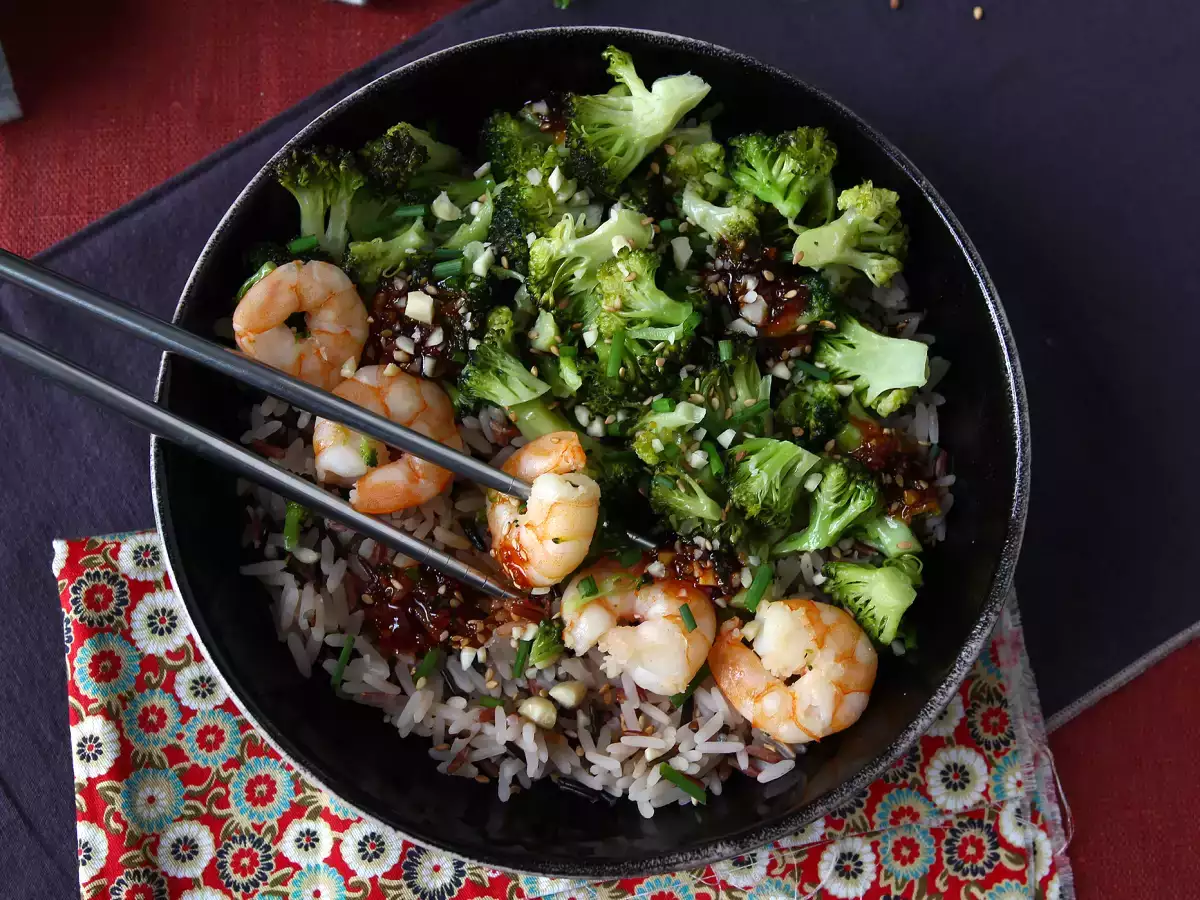 Broccoli och räkor i en kryddig koreansk sås - en enkel, balanserad och kryddig måltid - foto 5