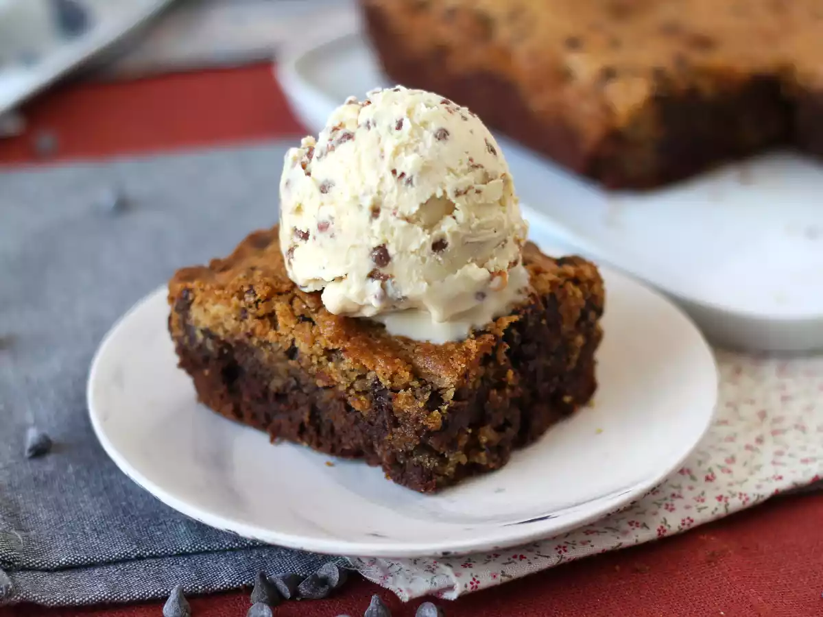 Brookies, den perfekta kombinationen av brownies och kakor