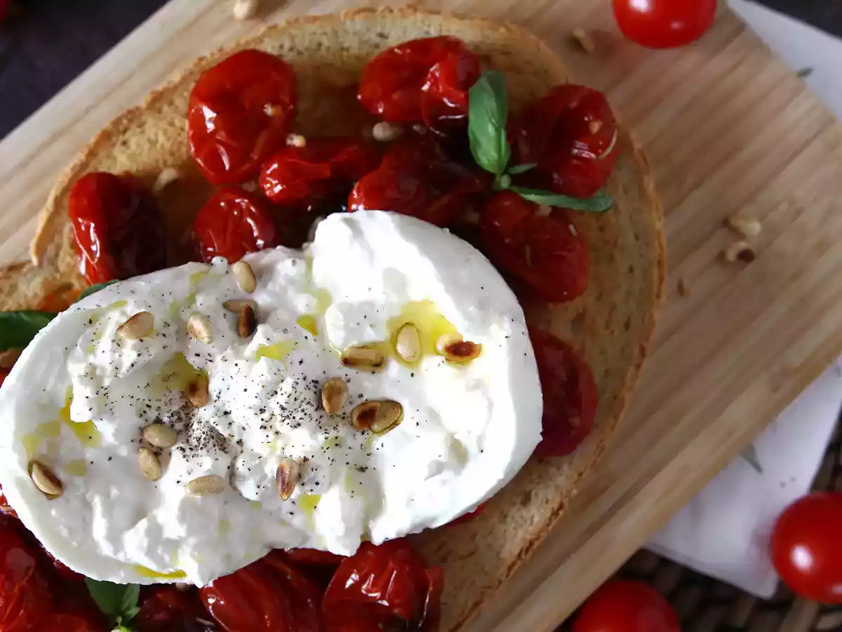 Bruschetta med rostad tomat och burrata - foto 2