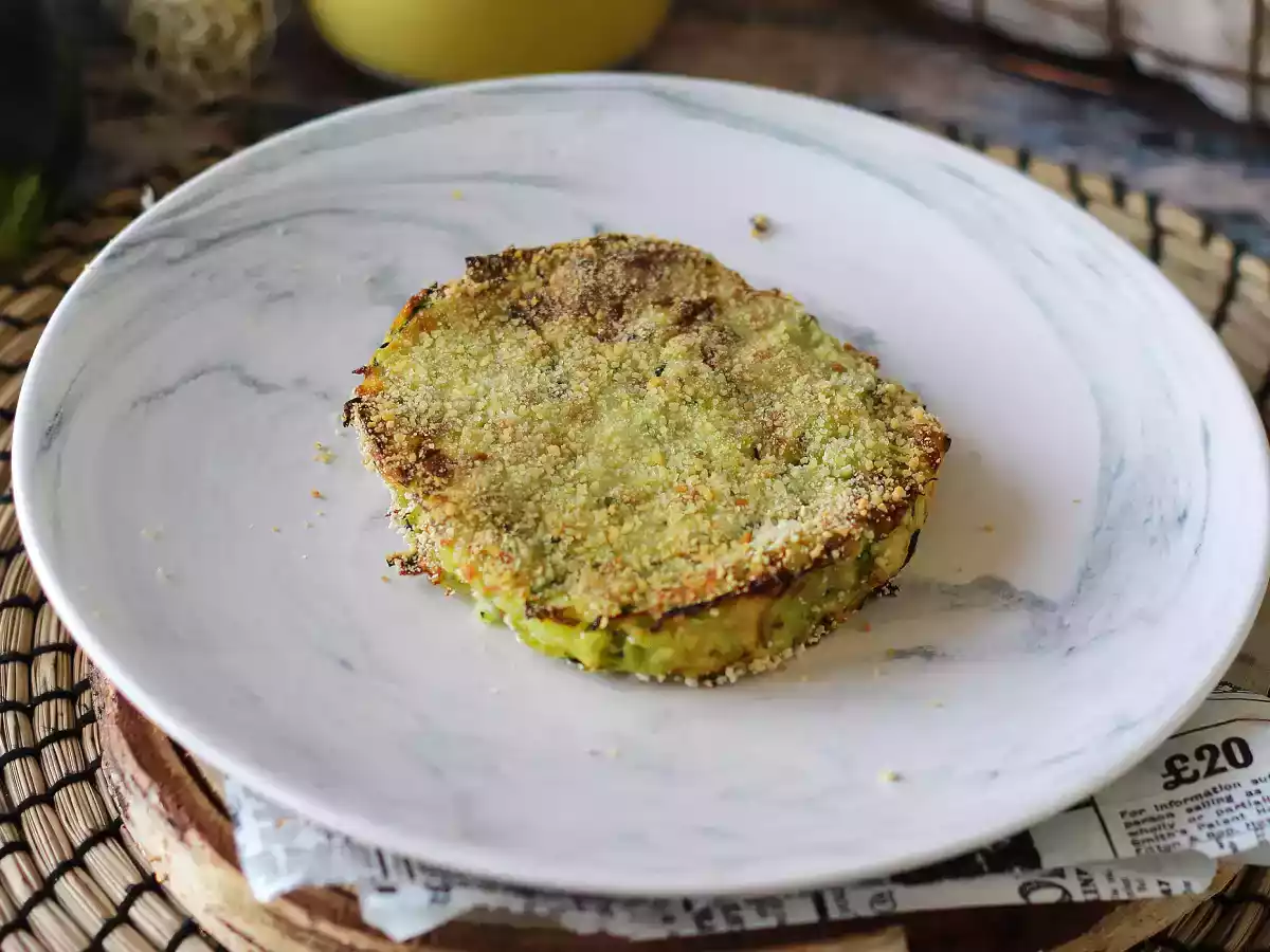 Burgare med zucchini och potatis i luftfritös