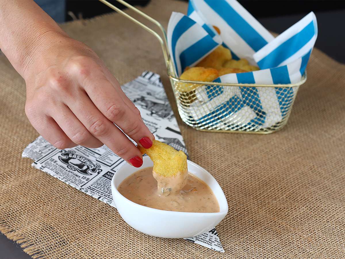Burgersås – perfekt till hamburgare, pommes frites, grillat med mera