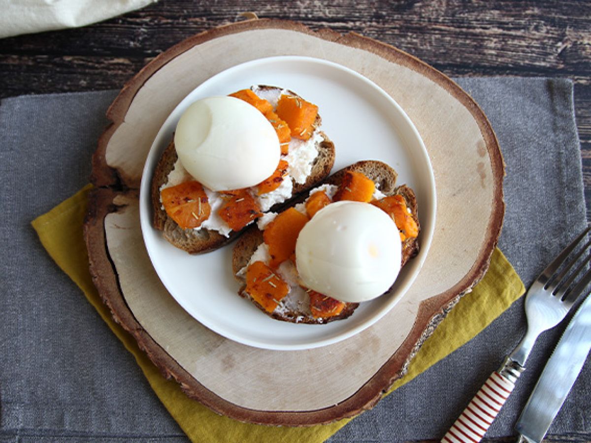 Butternut ricotta och äggsmörgåsar - foto 4