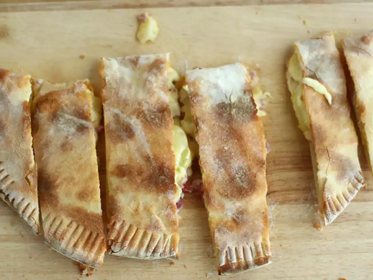 Calzone med racletteost – savojardisk calzone - foto 2
