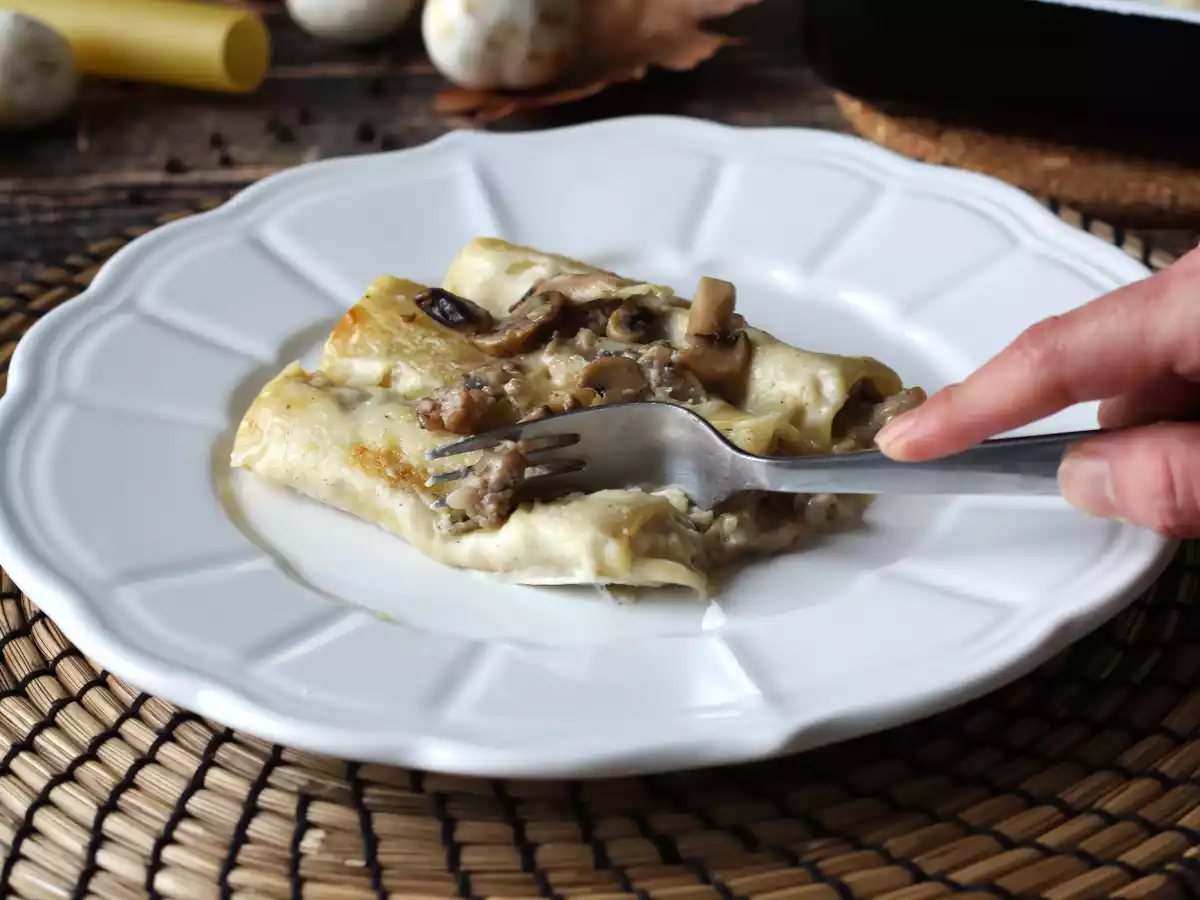 Cannelloni med svamp och korv: en rik och välsmakande huvudrätt - foto 6
