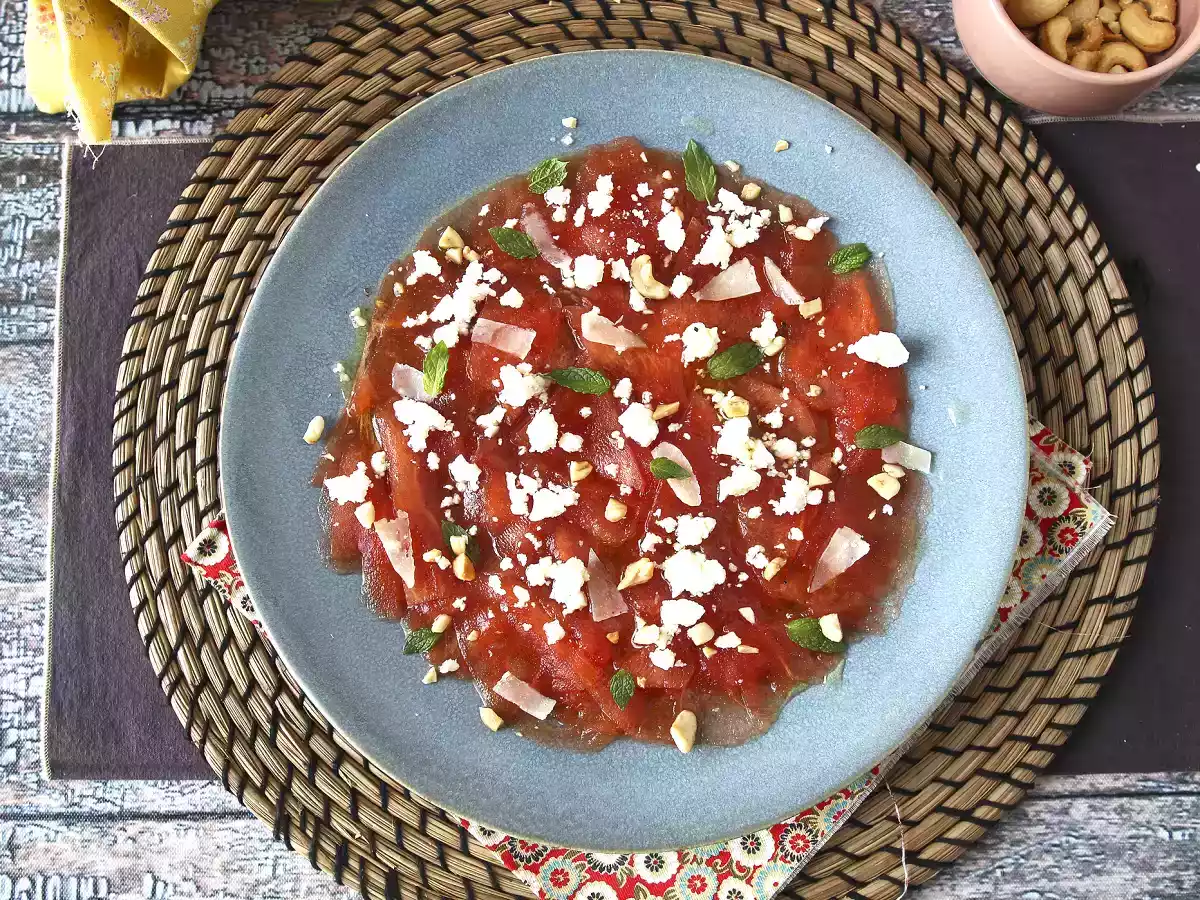 Carpaccio av vattenmelon: en uppfriskande förrätt för sommaren - foto 2