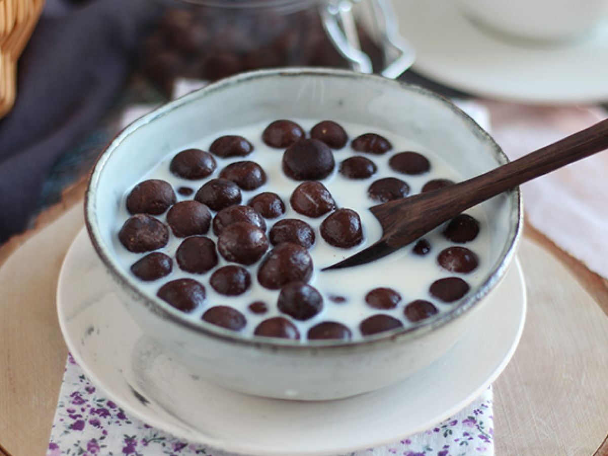 Cerealer med chokladbollar av Nesquik-typ