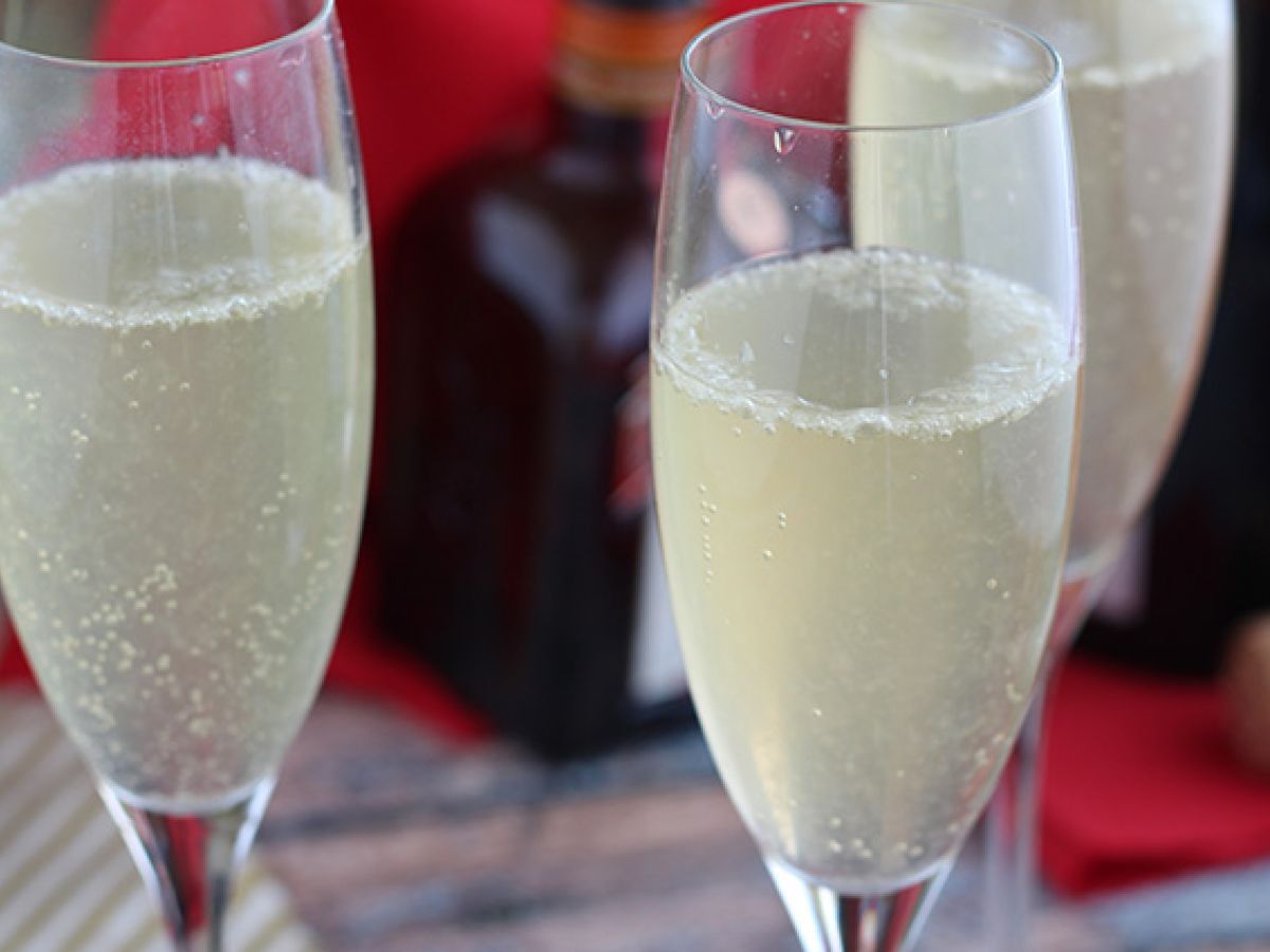 Champagnesoppa, en festlig cocktail - foto 4