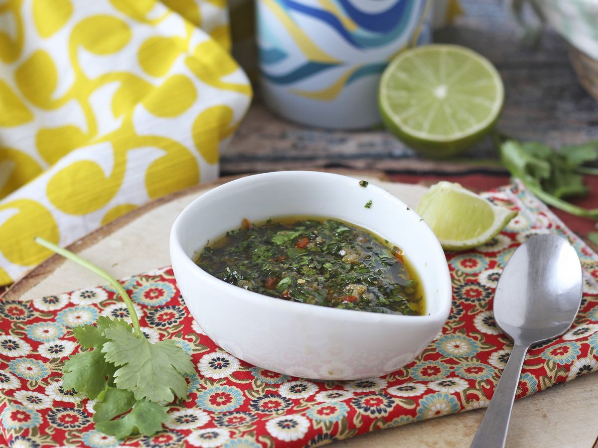 Chimichurri-sås: den perfekta såsen för dina grillfester och asados. - foto 2