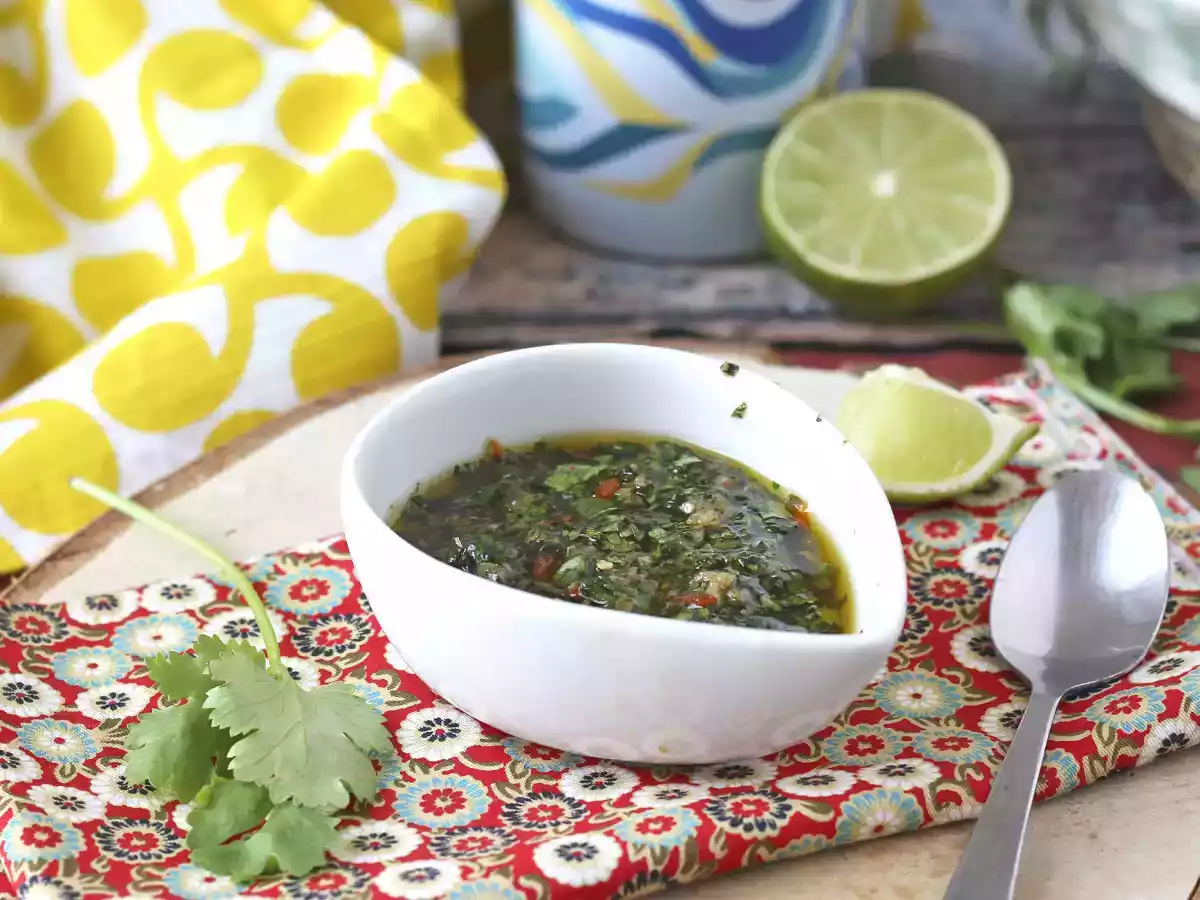 Chimichurri-sås: den perfekta såsen för dina grillfester och asados. - foto 2