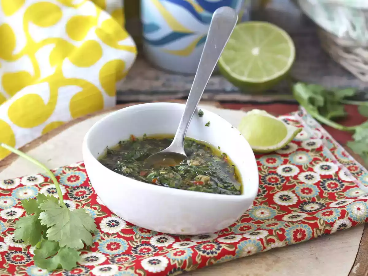 Chimichurri-sås: den perfekta såsen för dina grillfester och asados. - foto 4