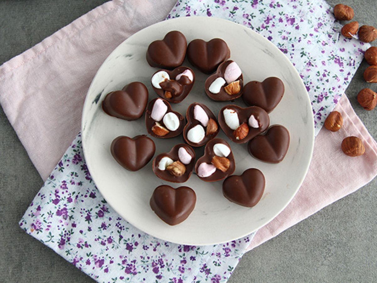 Choklad med marshmallows och hasselnötter - foto 3