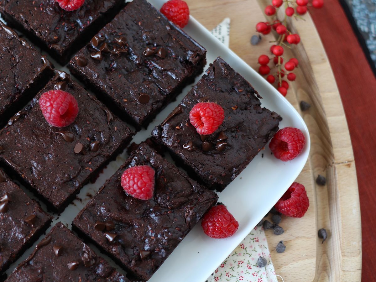 Choklad- och hallonbrownie, ren njutning! - foto 6