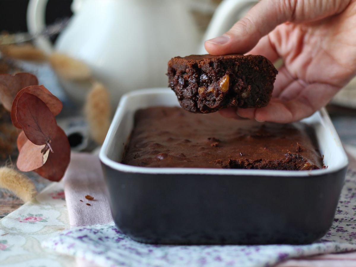 Choklad- och valnötsbrownie i luftfritösen