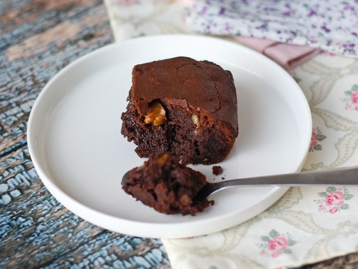 Choklad- och valnötsbrownie i luftfritösen - foto 2
