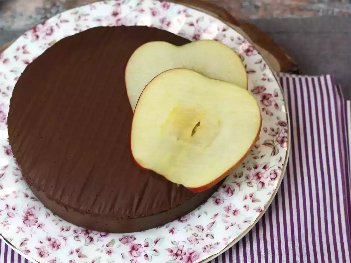 Chokladäpple fudge, en superenkel dessert att göra med bara 2 ingredienser!