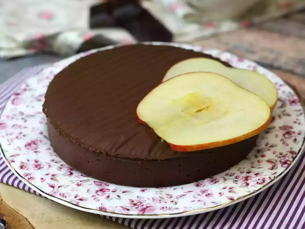 Chokladäpple fudge, en superenkel dessert att göra med bara 2 ingredienser! - foto 4