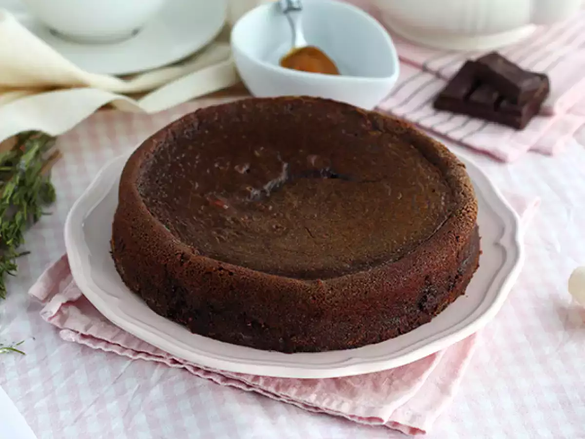 Chokladkaka med salt kolasås - foto 2