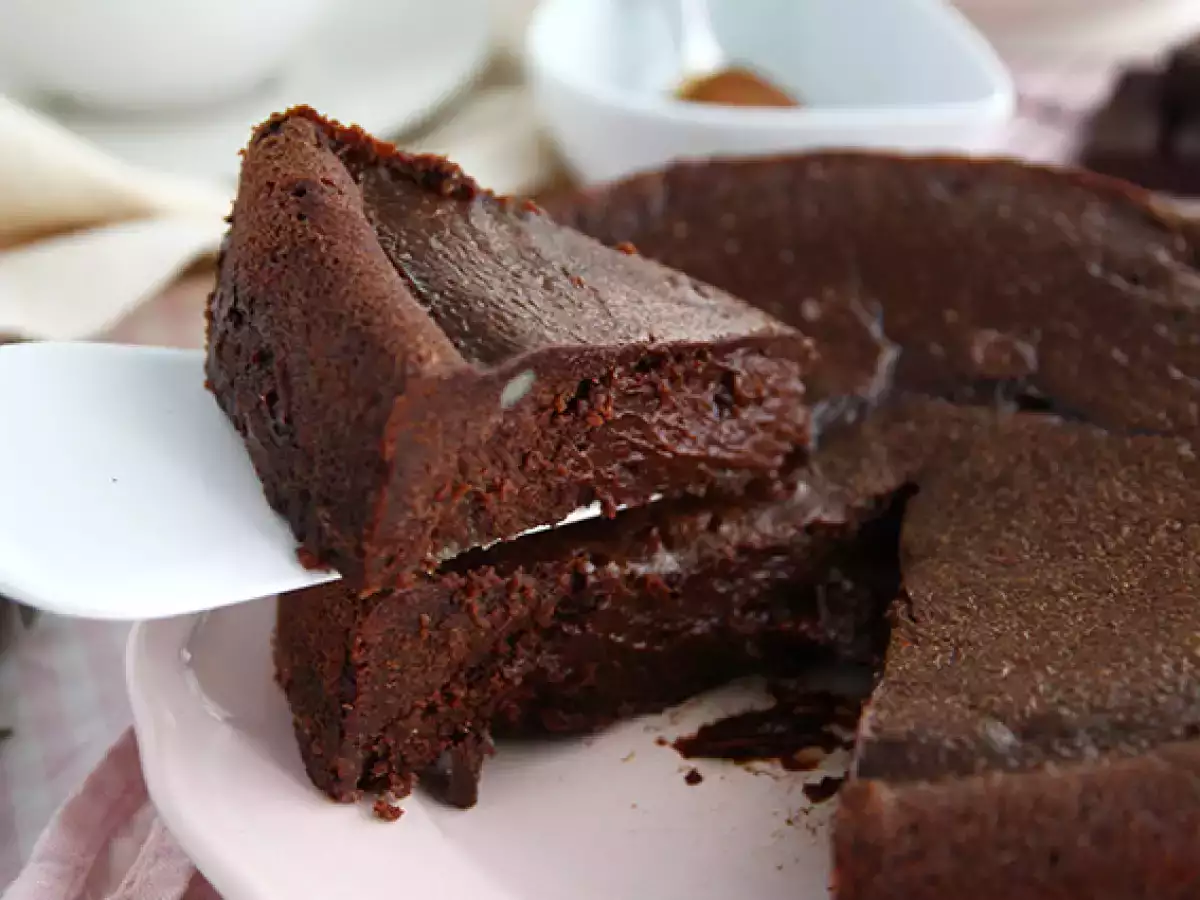 Chokladkaka med salt kolasås - foto 5