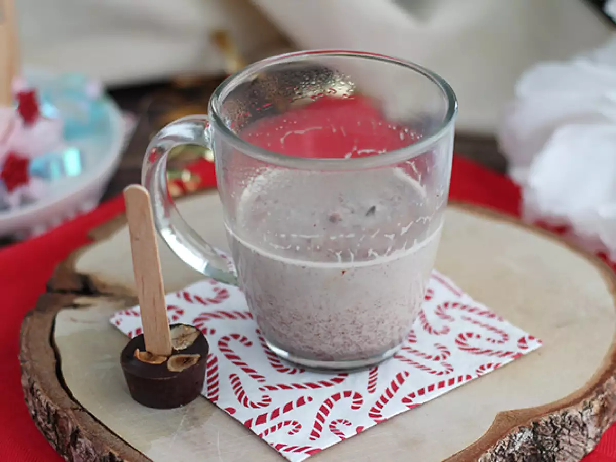 Chokladklubbor till varm choklad med mörk choklad och rostade hasselnötter - foto 3