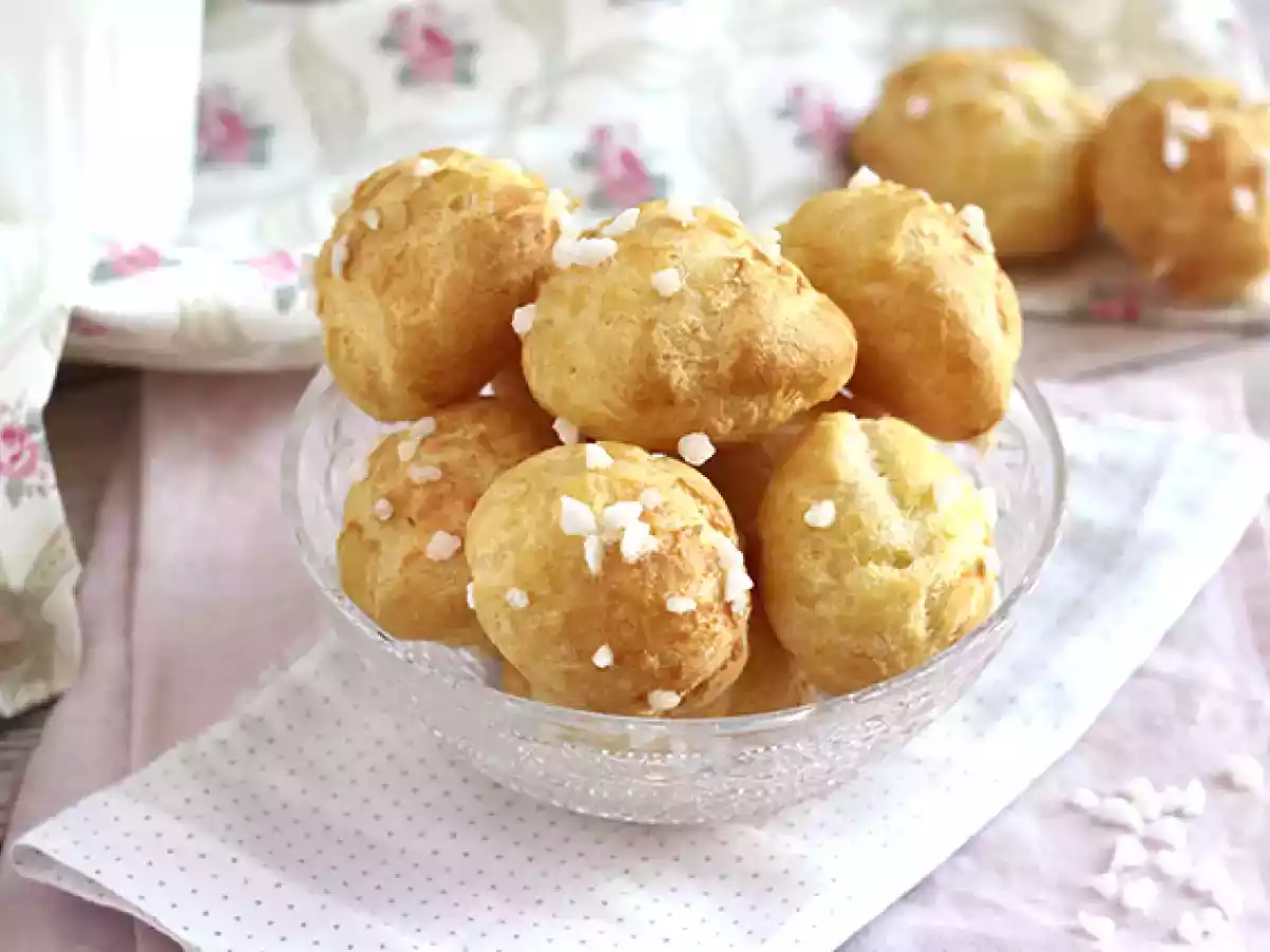 Chouquettes, choux med pärlsocker