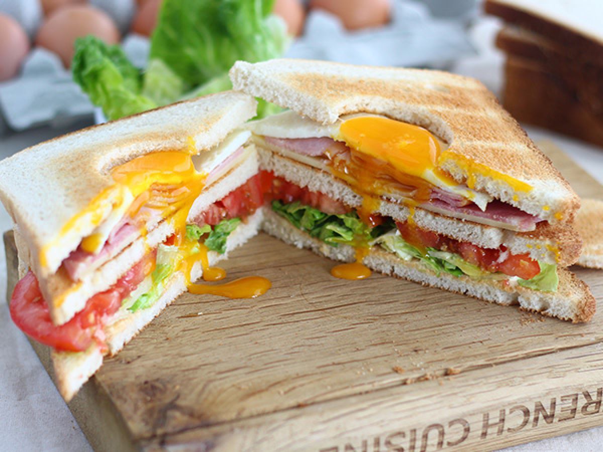 Club Sandwich med ägg - foto 2