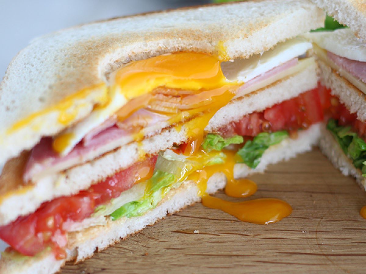 Club Sandwich med ägg - foto 3