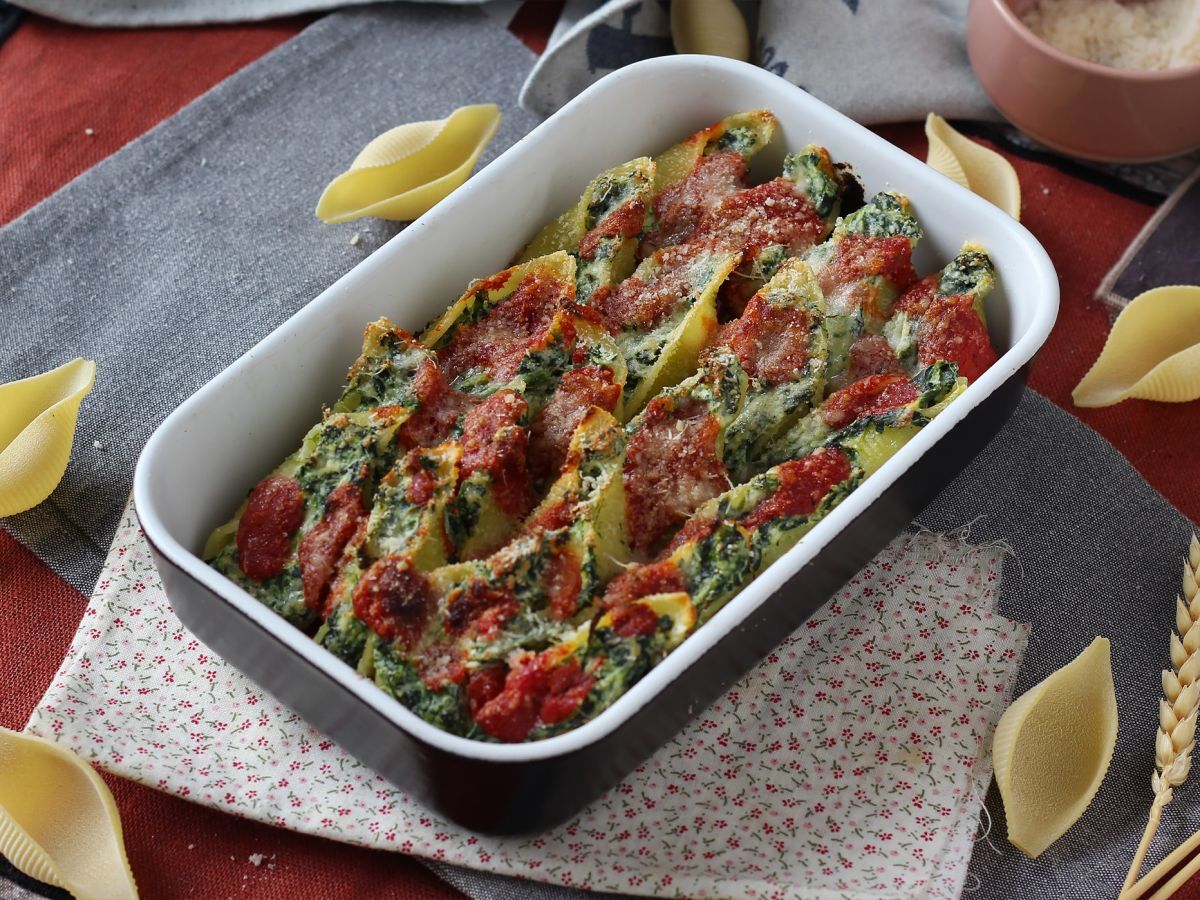 Conchiglioni fyllda med ricotta och spenat: en oemotståndlig bakad vegetarisk rätt - foto 5