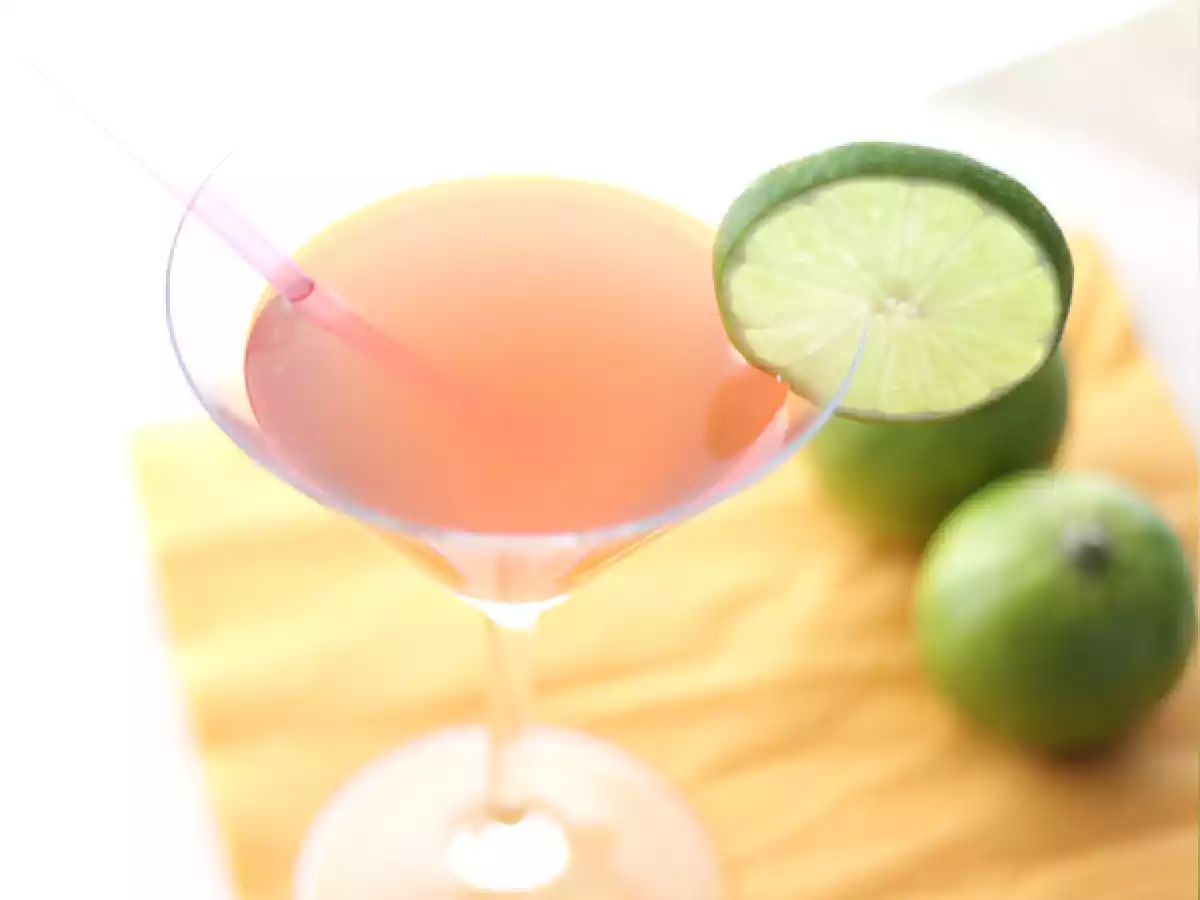 Cosmopolitan med tranbärsjuice - foto 3