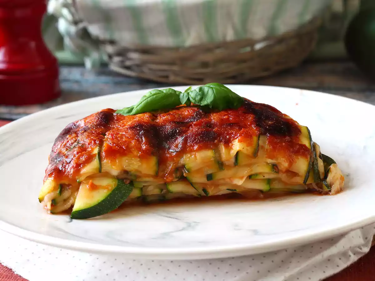 Courgette parmigiana i fritös: snabb, lätt och krispig - foto 3