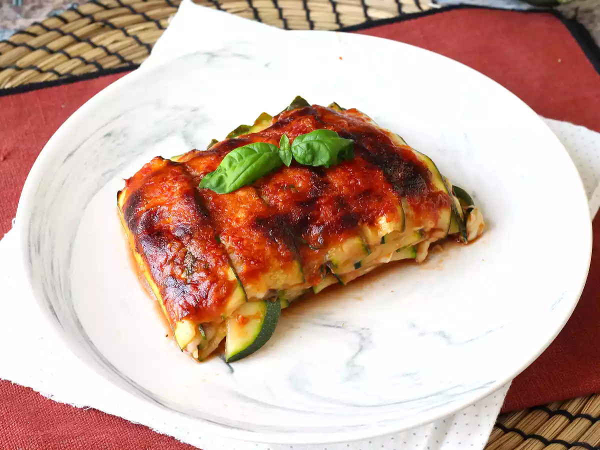 Courgette parmigiana i fritös: snabb, lätt och krispig - foto 4