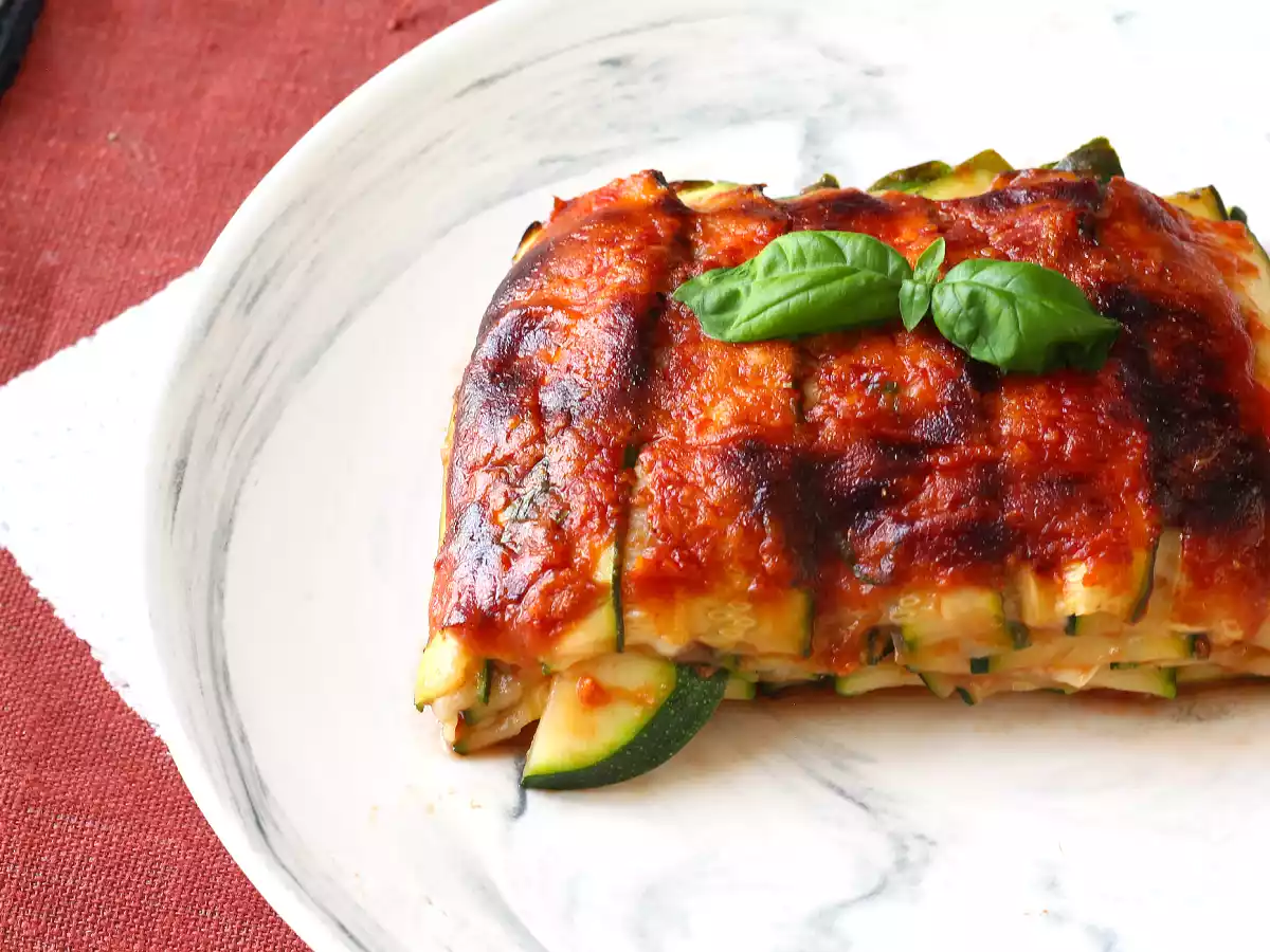 Courgette parmigiana i fritös: snabb, lätt och krispig - foto 5