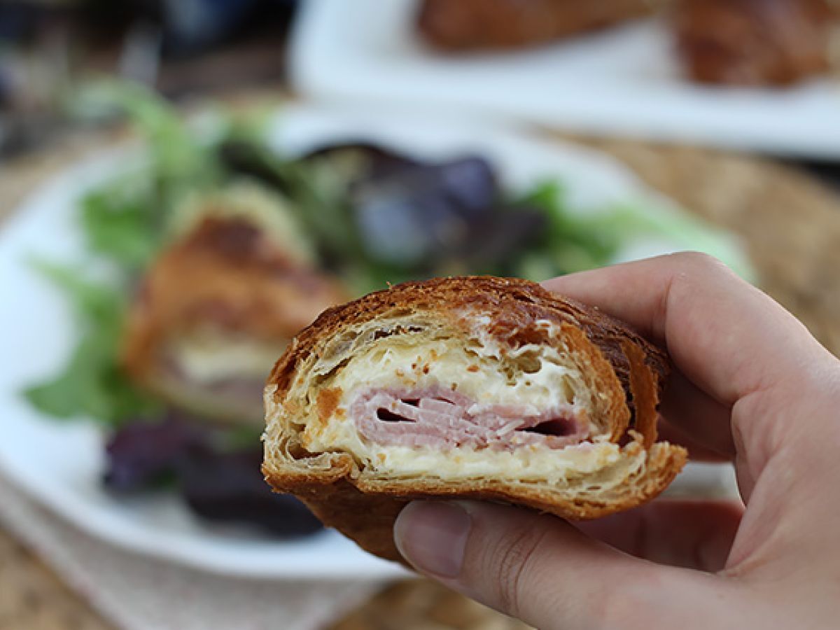 Croissanter med skinka och ost - foto 4