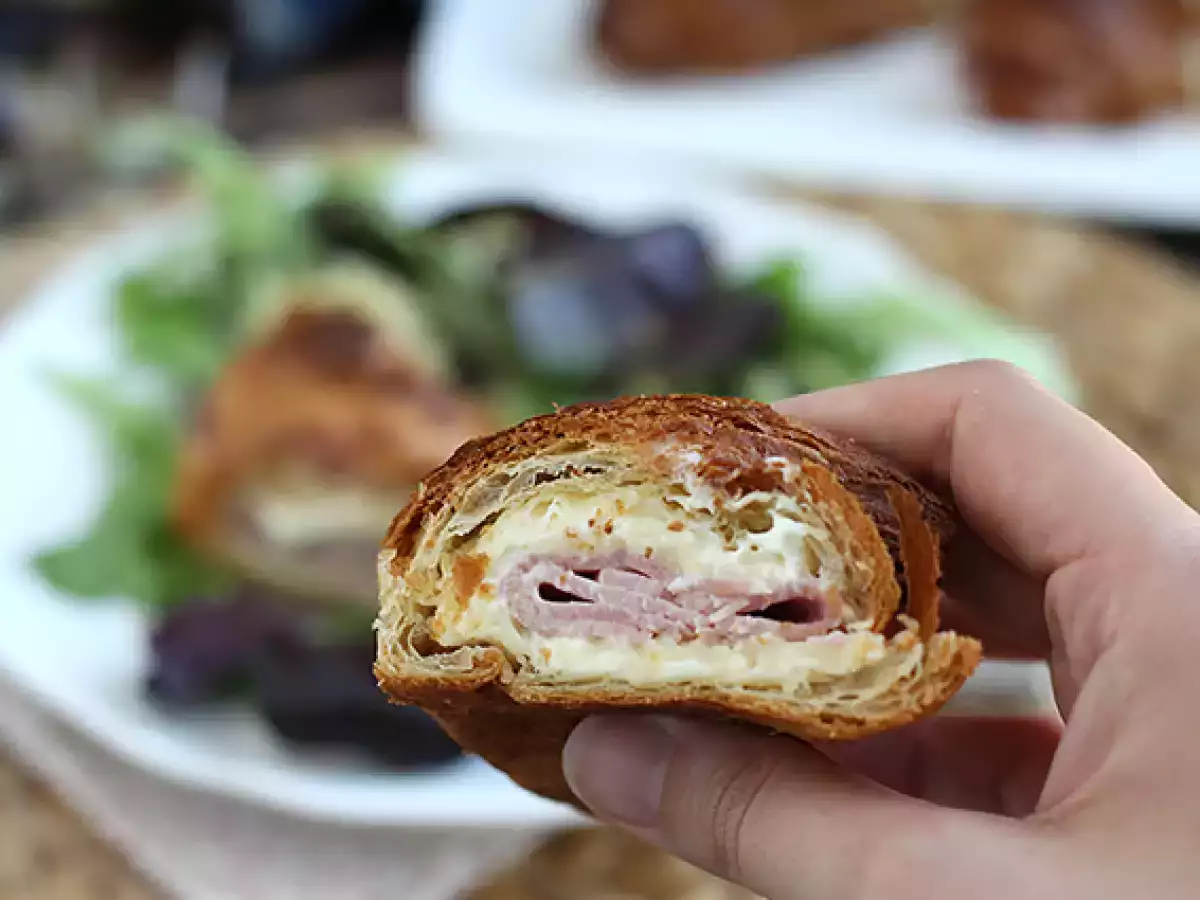 Croissanter med skinka och ost - foto 4