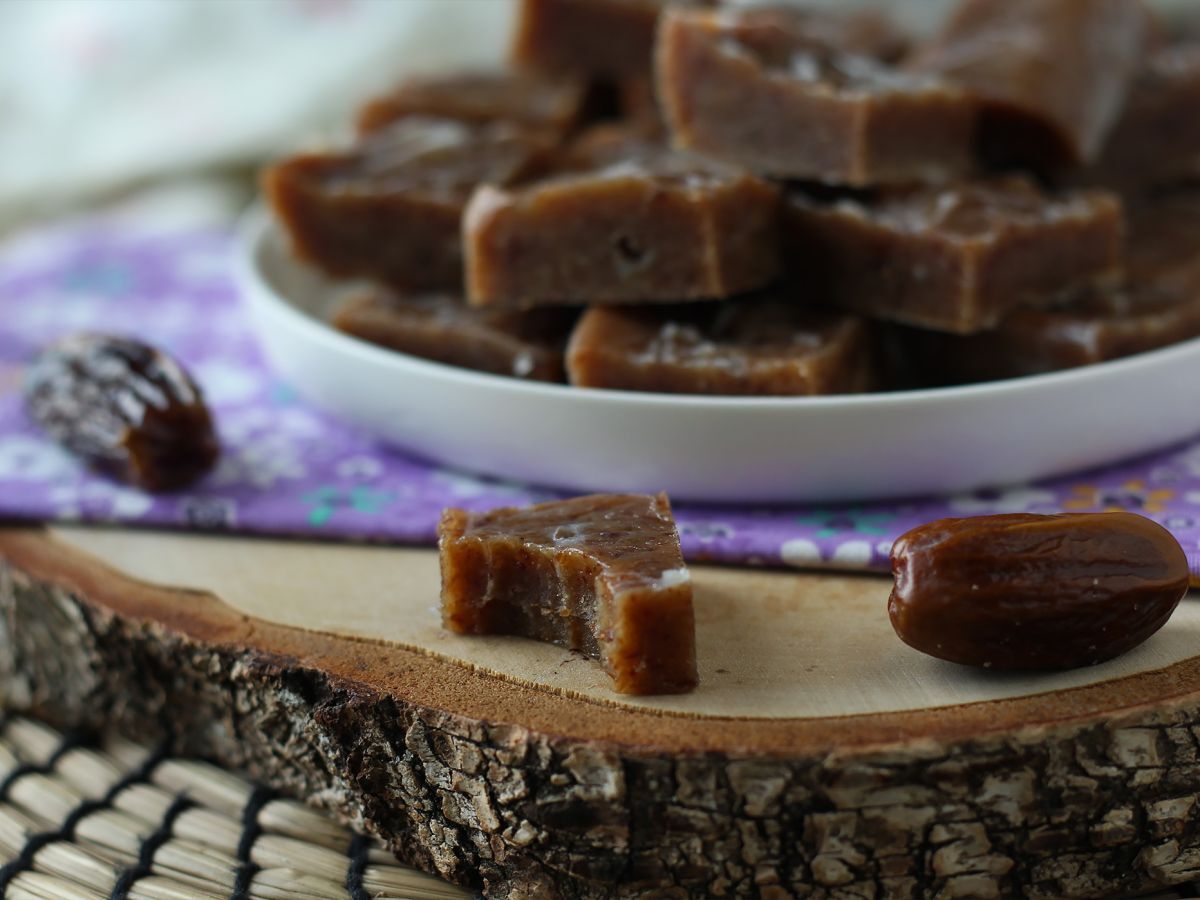 Dadelfudge, en liten fyrkant full av energi och smak! - foto 2