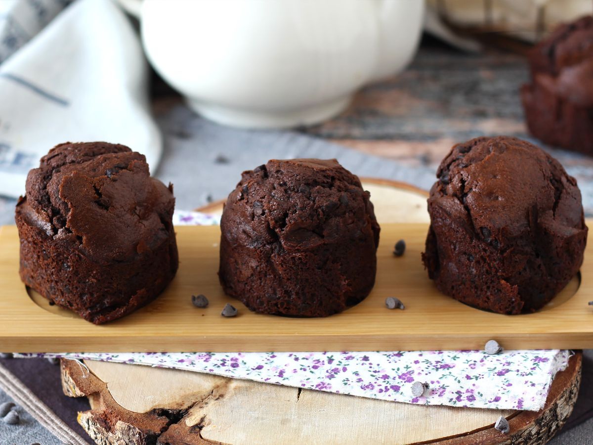 De bästa chokladmuffinsen: stora och saftiga