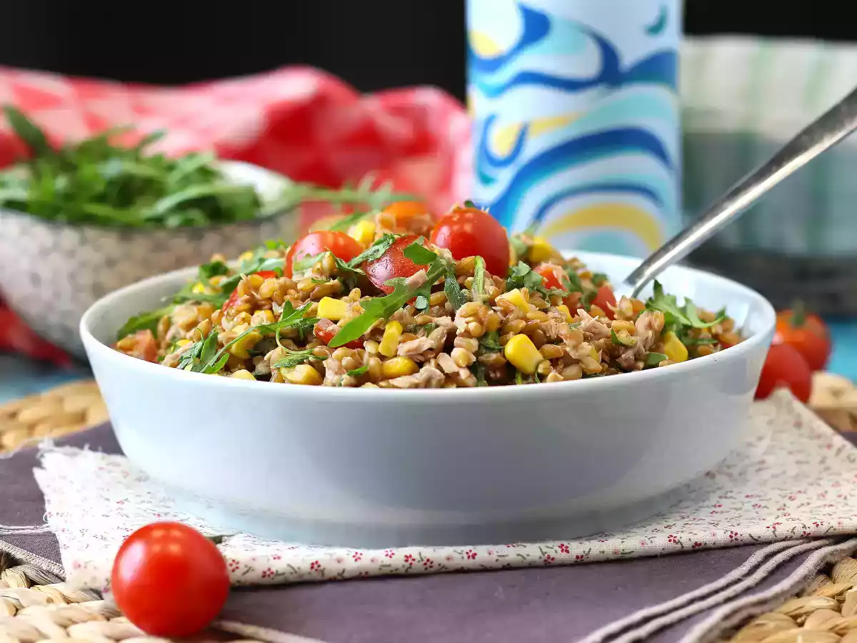 Dinkel- och tonfisksallad: lätt, välsmakande och perfekt recept året runt - foto 3