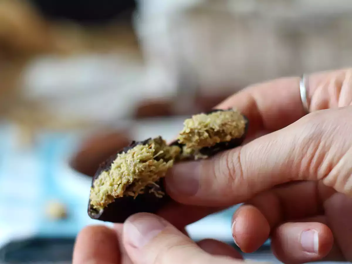 Dubai chewy cookies, det virala receptet på mochis med pistasch- och kadaiffyllning - foto 2