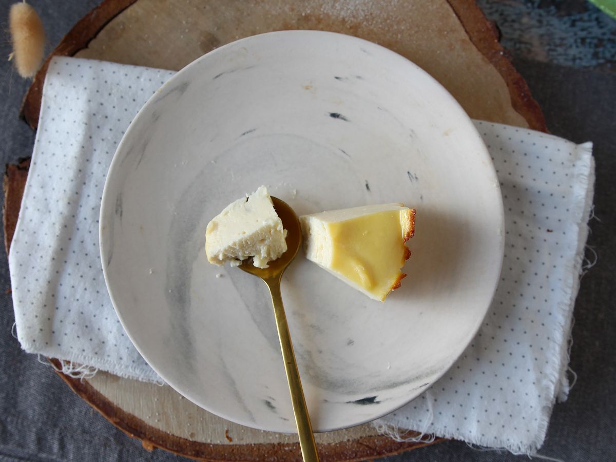 Ekonomisk ricottafondanttårta med endast 4 ingredienser - foto 5