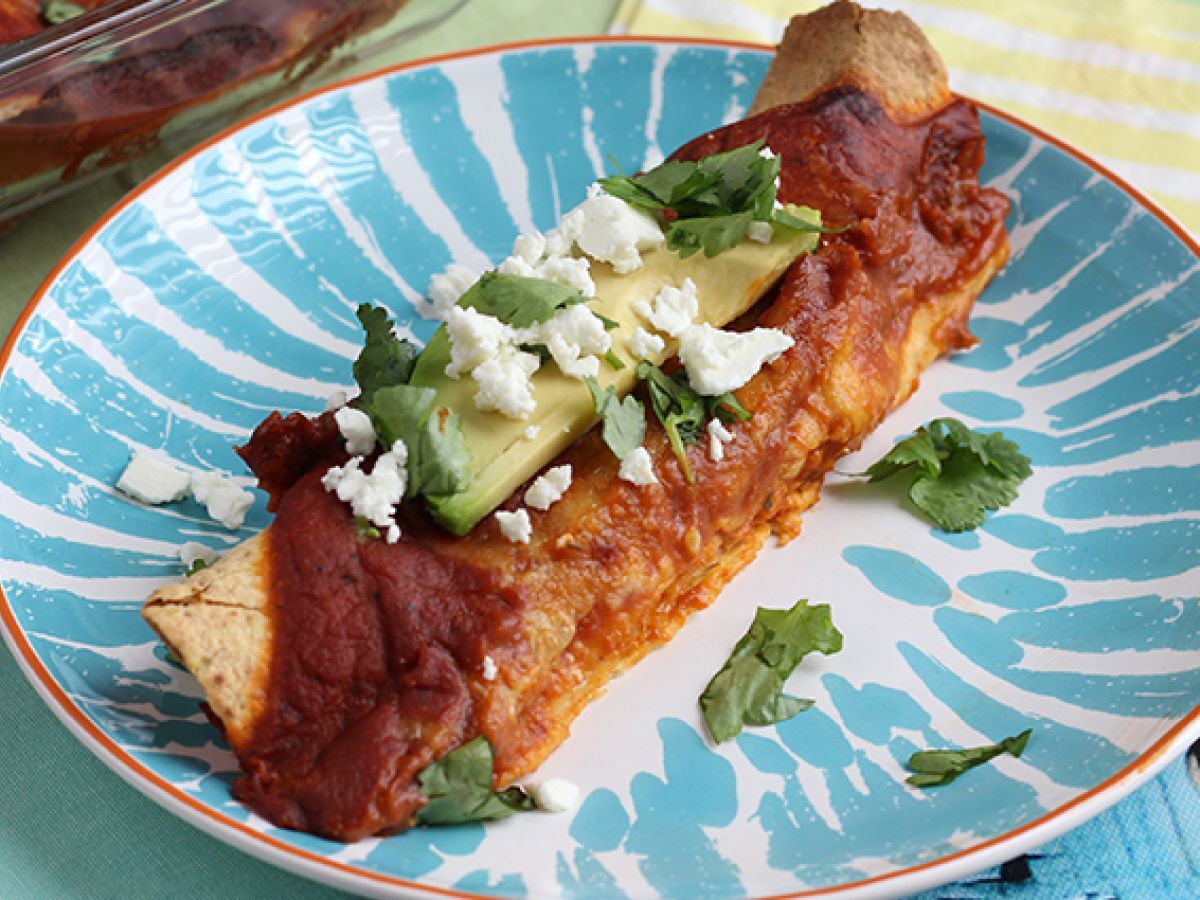 Enchiladas med kyckling och chilisås - foto 2