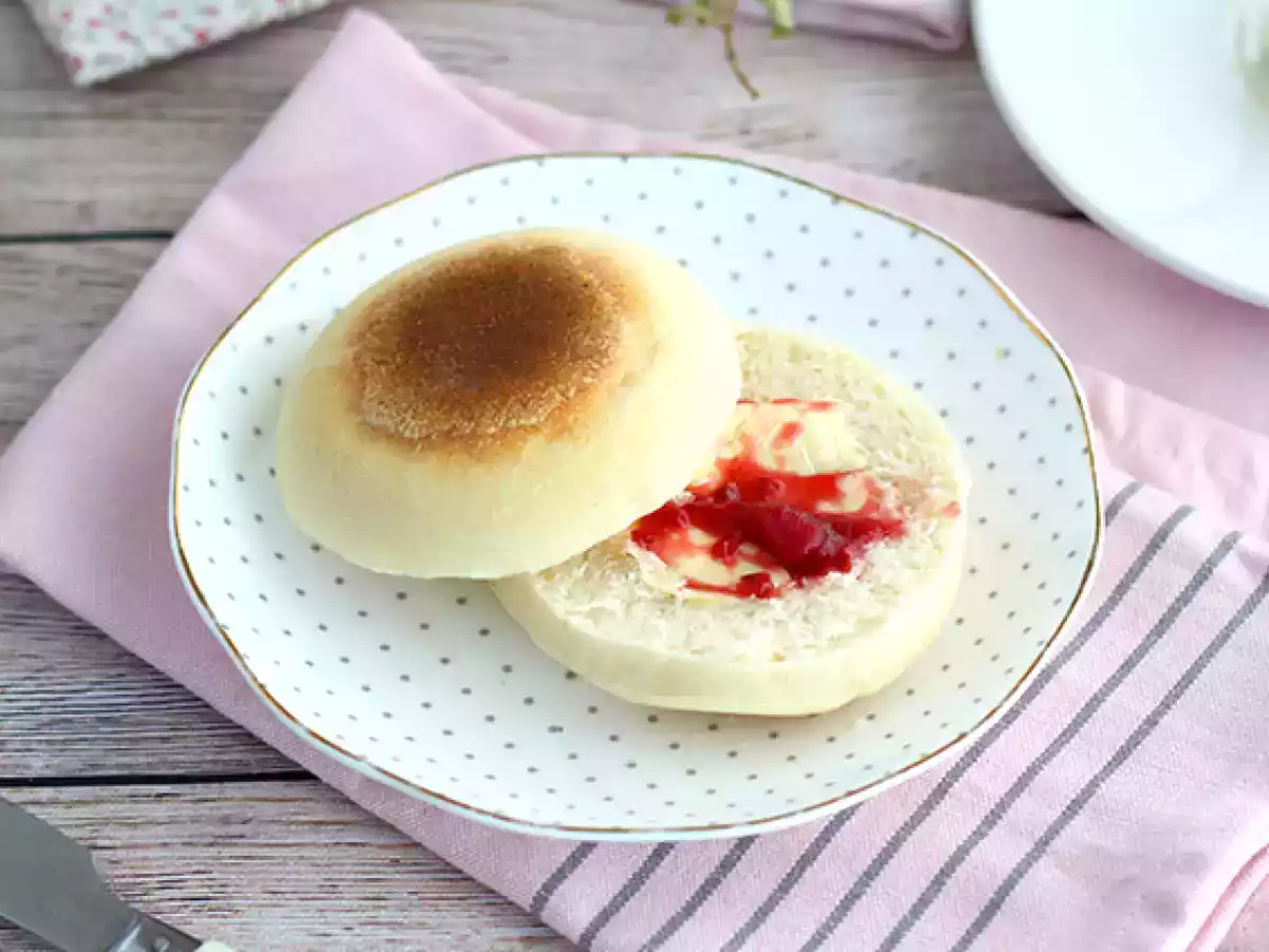 Engelska muffins (enkla och mjuka) - foto 2