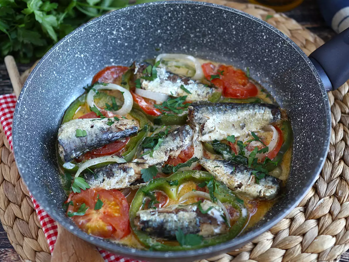 Enkel och billig sardinsmoqueca